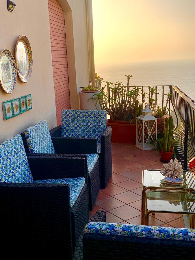Sun Sky Sea Suite Taormina Luaran gambar